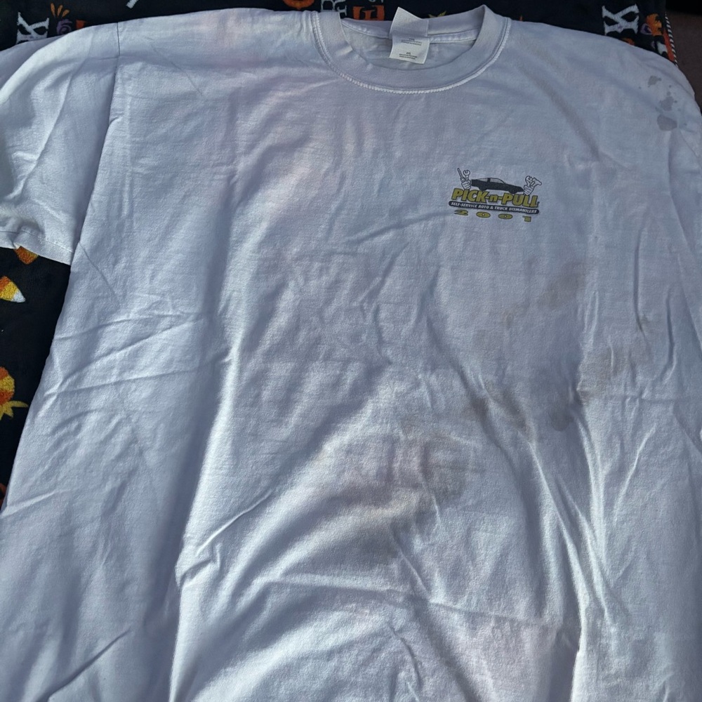 🎃3 for $10🎃 Y2K 2001 Pick n Pull Graphic Tee T-Shirt